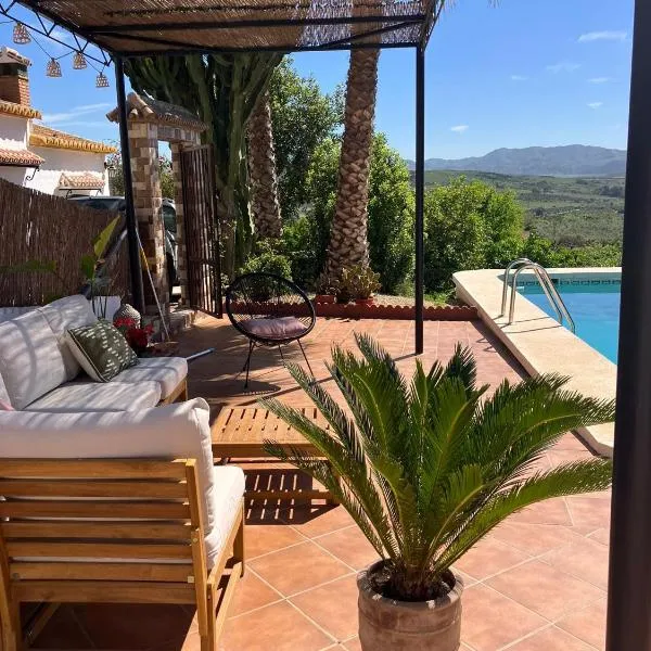 Cortijo el Sendero, готель у місті Алора