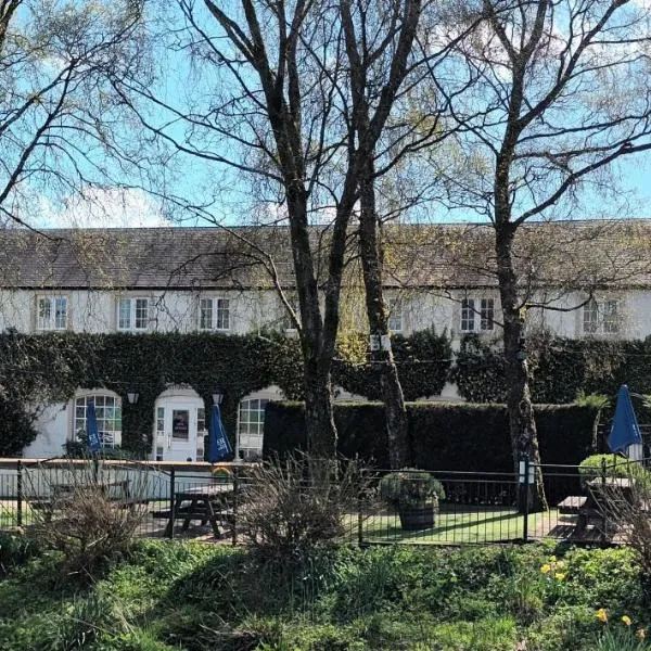 Eglinton Arms Hotel, BW Premier Collection โรงแรมในอีสต์คิลไบรด์