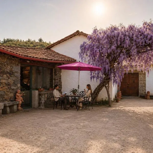 Casa Grande de Covas-Apartamentos Boutique Turísticos- Ribeira Sacra, hotel in Taboada