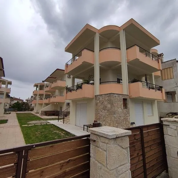 Rooms & apartments Vasiliki、カリテア・ハルキディキのホテル