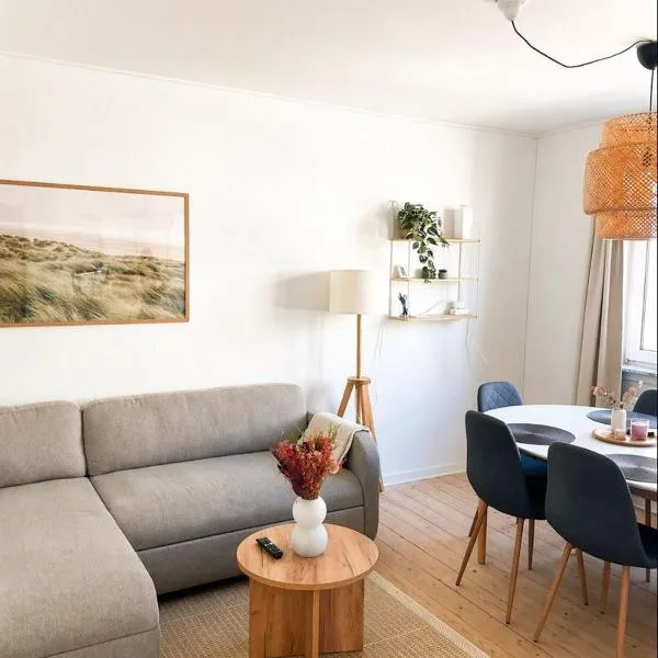 Hyggelig, lys og centralt lejlighed, hotel a Esbjerg