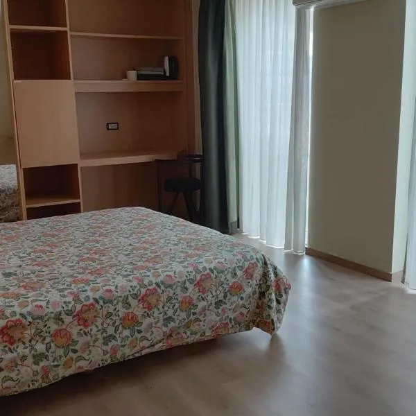 Kamerverhuur Bascule โรงแรมในรูเซลาเรอ