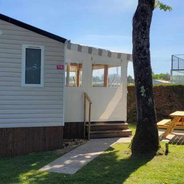 Mobil-Home 770 - Climatisé - Les Charmettes, hotel en Les Mathes
