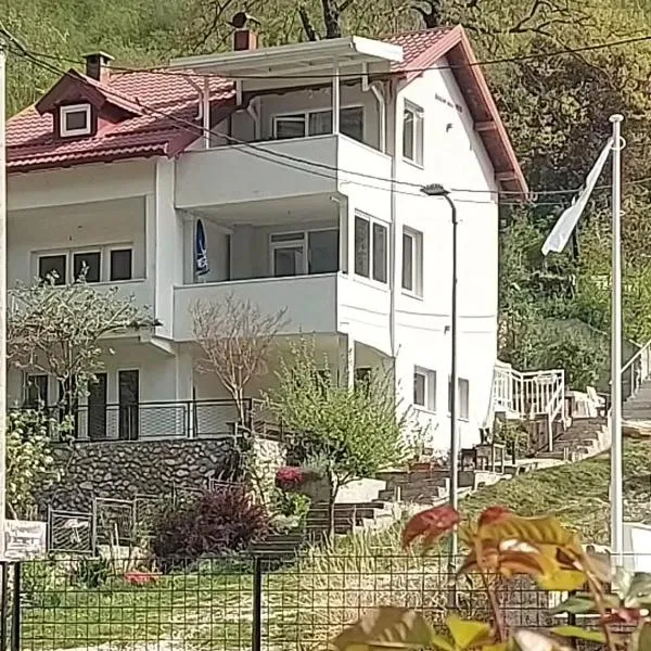 Boračko Lake View Apartment "doelend", ξενοδοχείο σε Konjic