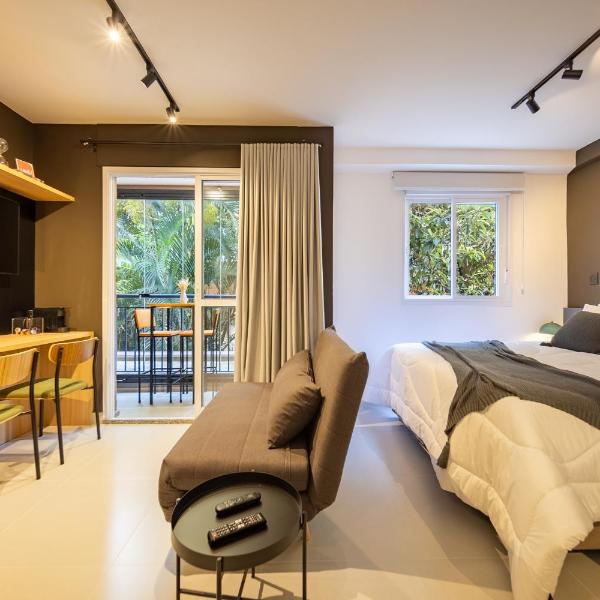 Studio Prisma Pinheiros | Varanda & Portaria 24hrs