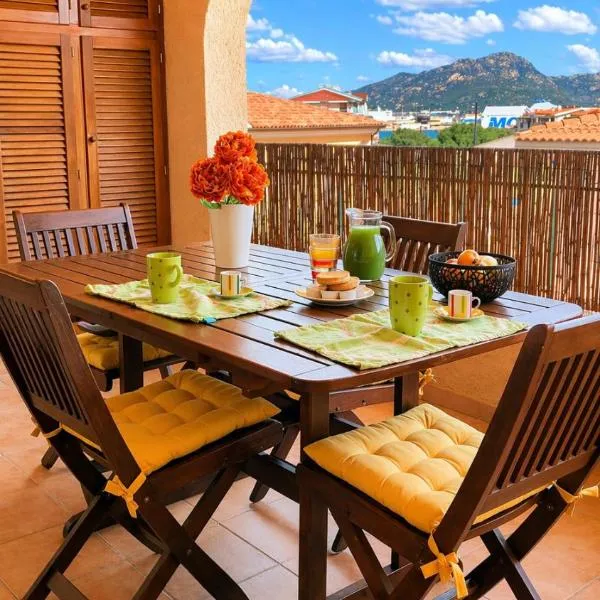Casa Sofia vista porto，奧爾比亞的飯店