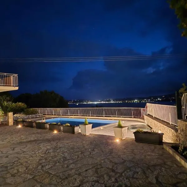 Fársa में, होटल Casa di Pietro 2