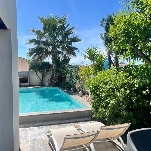Villa Des Romieux, hotel din Pinet