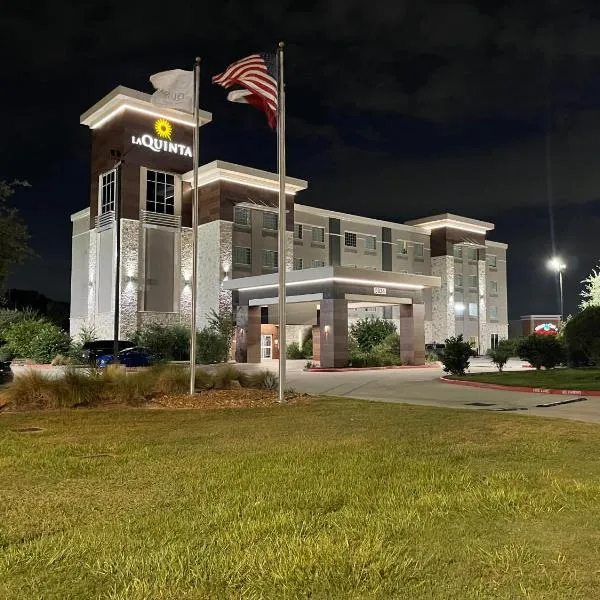 La Quinta by Wyndham Houston NW Beltway8/WestRD, khách sạn ở Houston