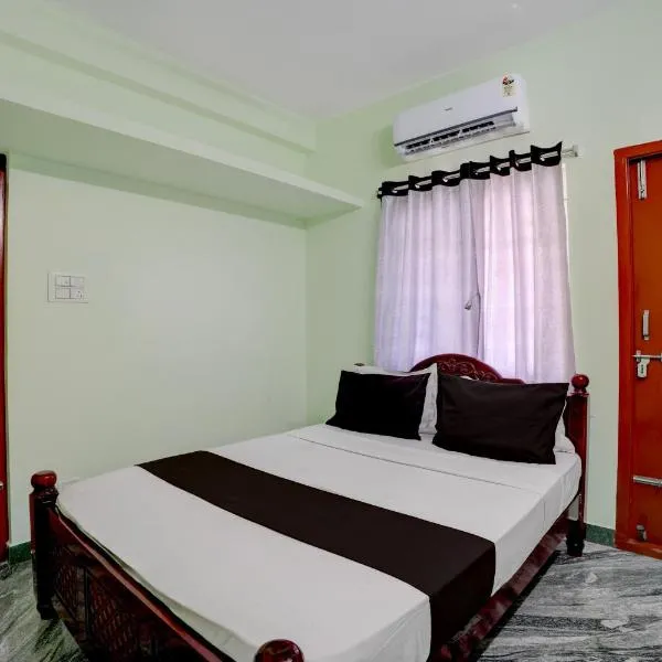 Hotel O Eswar Grand Residency, отель в городе Āvadi