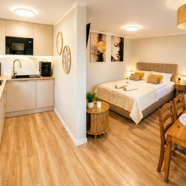 Lake House Mierzyn, hotel u gradu Mierzyn