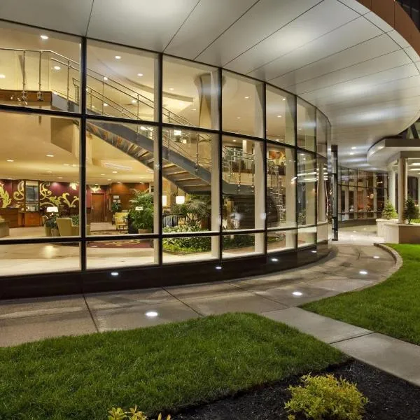 Viesnīca Embassy Suites Buffalo Bufalo