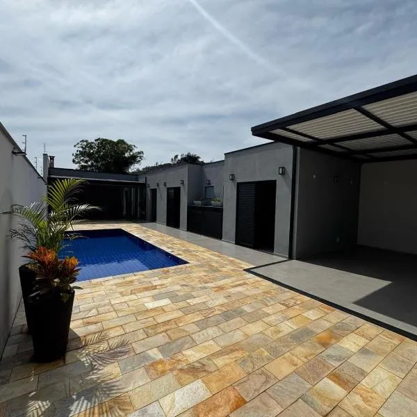Vista da Serra - Próximo à Vinícola Guaspari, hotel v destinácii Espirito Santo Do Pinhal