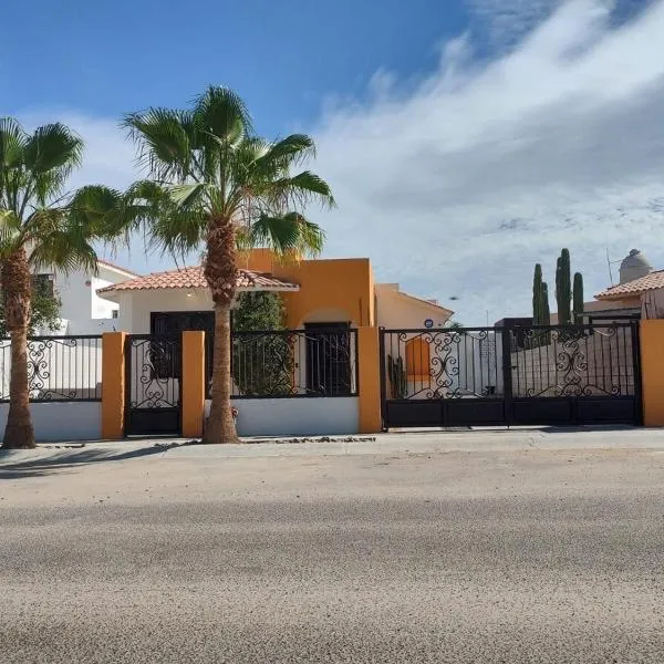 Casa Mojave, מלון בלה פז