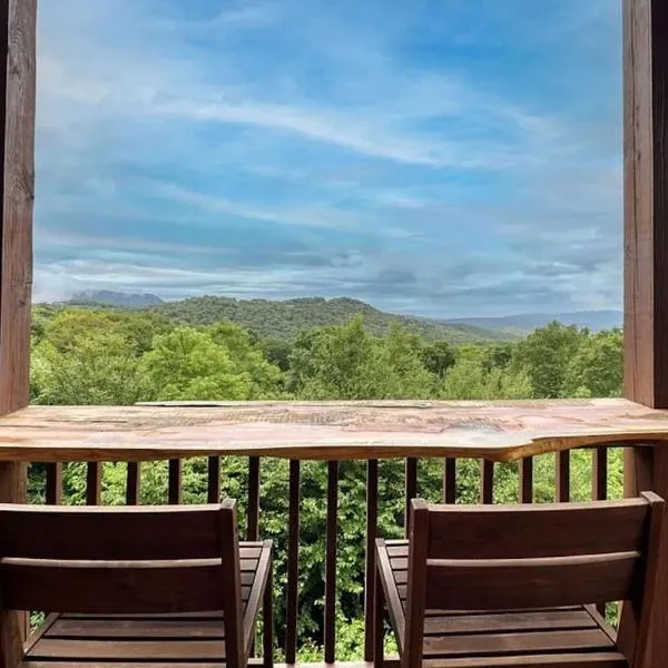 Sugar Mountain Condo, Sleep 4, Deck Mountain Views, hotel a Sugar Mountain