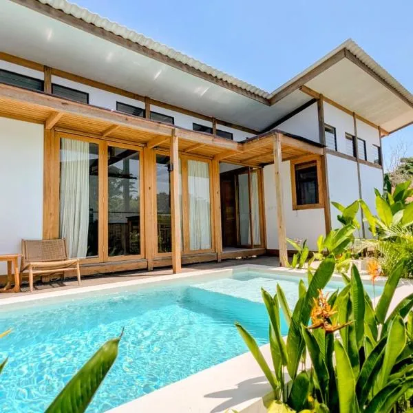 Musa Uluwatu Villas، فندق في أُلُواتو