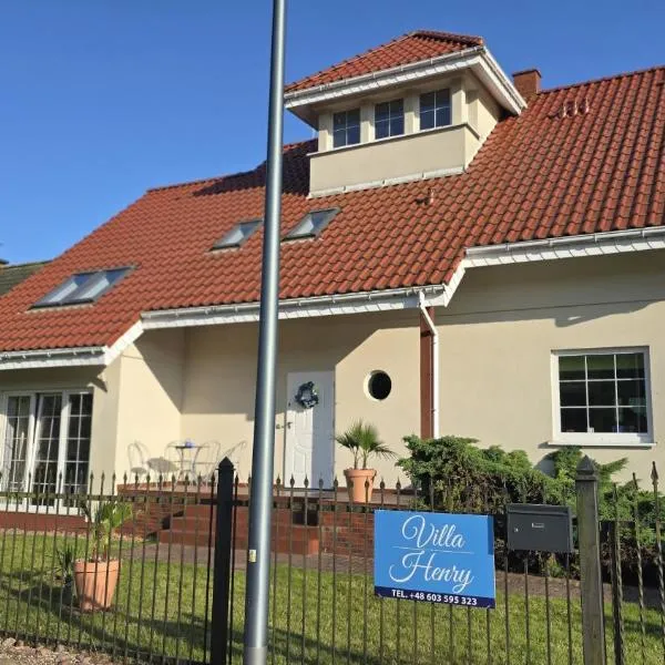 Villa Henry, ξενοδοχείο σε Grzybowo