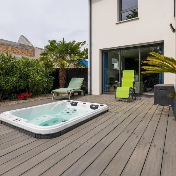 Les reflets du golfe – hotel w mieście Arradon