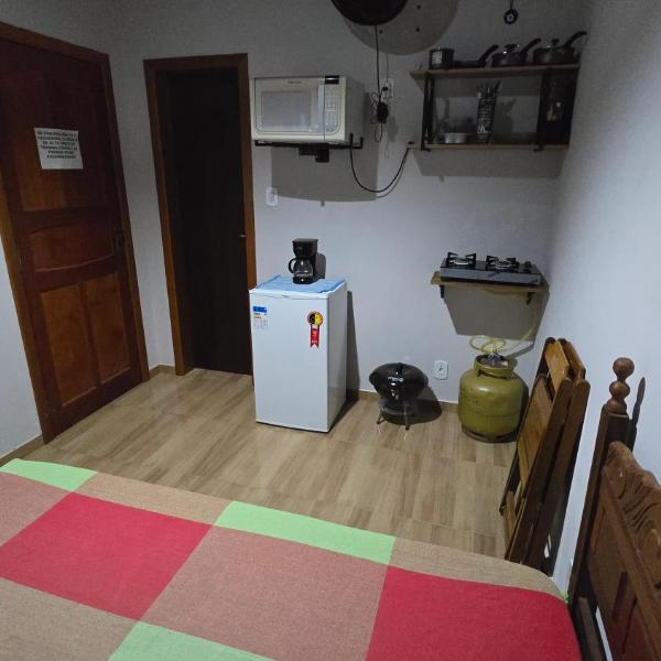 Chalés Grão Mogol - Com a acesso a várias cachoeiras incluso na hospedagem, Wifi, Mini cozinha, TV, rede e churrasqueira na varanda - Foto 4