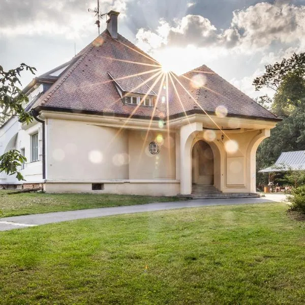 Vila Háj, Hotel in Úsov