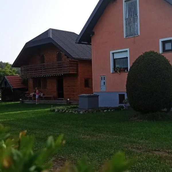 Holiday Home Vuković Plitvice Mountain Retreat, hotel a Saborsko