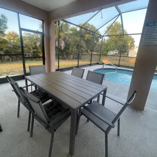 Englewood में, होटल Pool Home