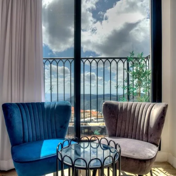 Open Skys, hotel v destinaci Safed