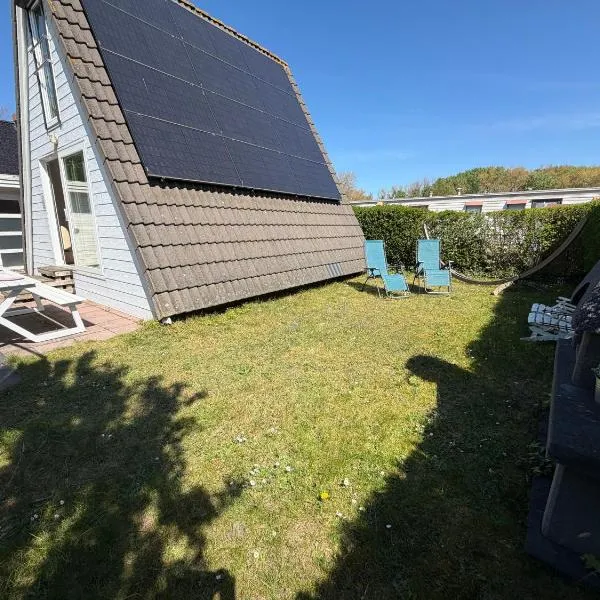 Chalet 'Het Duinhuisje' - 4 personen - Huisdier toegelaten, ξενοδοχείο σε Oostduinkerke