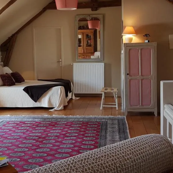 La Peuterne, hotel Mouazé városában
