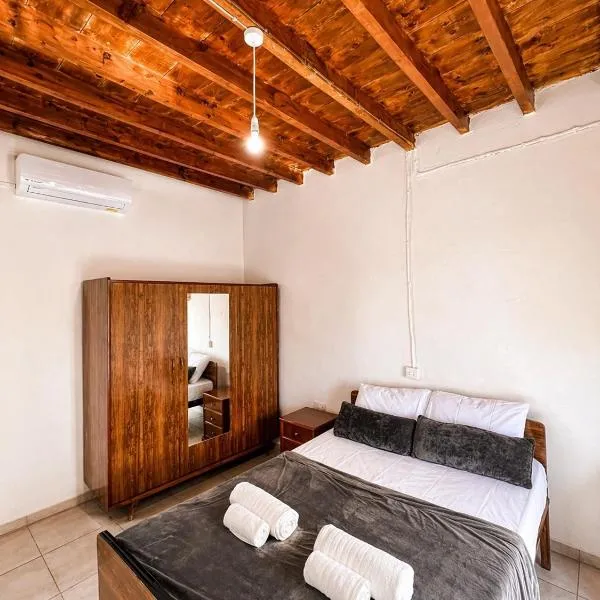 Peyia traditional house、パフォスのホテル
