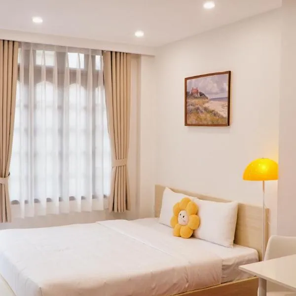 La Peche Homestay Hanoi, hotel in Hanoi