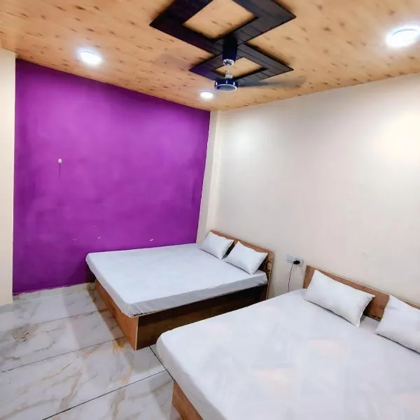 Jay shree Kedar room photo 2