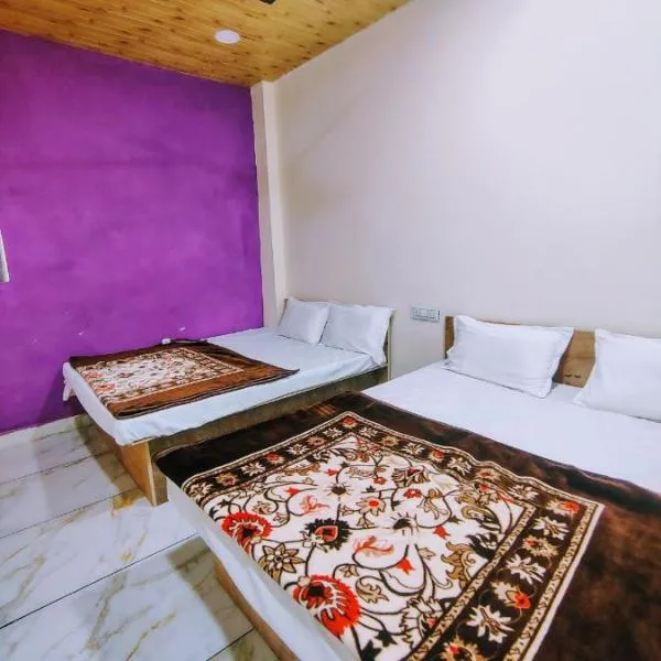 Jay shree Kedar room