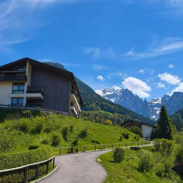 Ferienwohnung Watzmann Nesterl، فندق في بيرتشسغادن