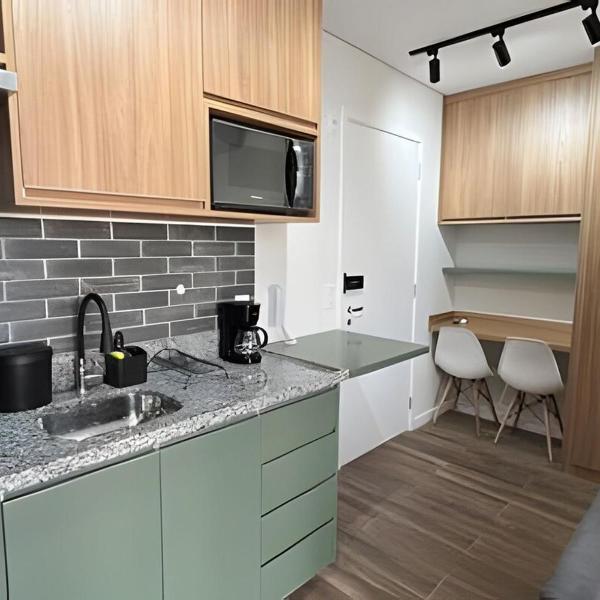 Studio Moderno perto da Liberdade com Ar 1506