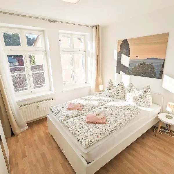 Urlaubsmagie - Ferienwohnung Farngrün - Sauna & Saisonaler Pool, bis zu 10P, Hotel in Sebnitz