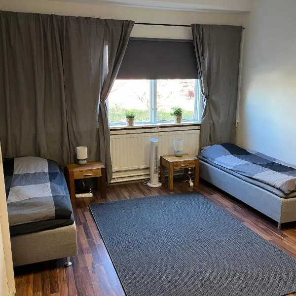 Trevlig lägenhet centralt i Kumla, hotel in Kumla