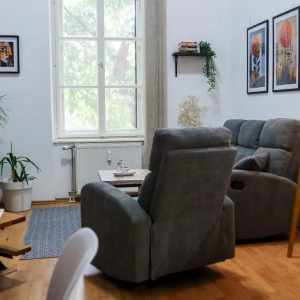 Dragonfly Apartment, hotel di Sombor