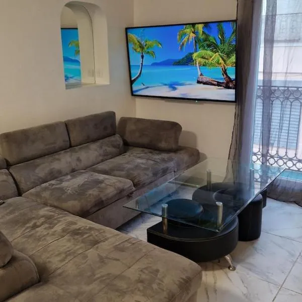 Grand T3 climatisé centre Sète 5 pers confort, hotel a Sète