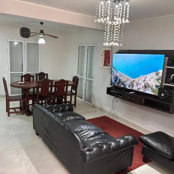Duplex DEL CARMEN, hotel in Santiago del Estero