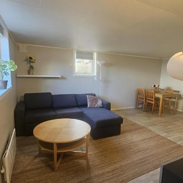 Large Stavanger Center Apartment near Kilden Mall, хотел в Ставангер