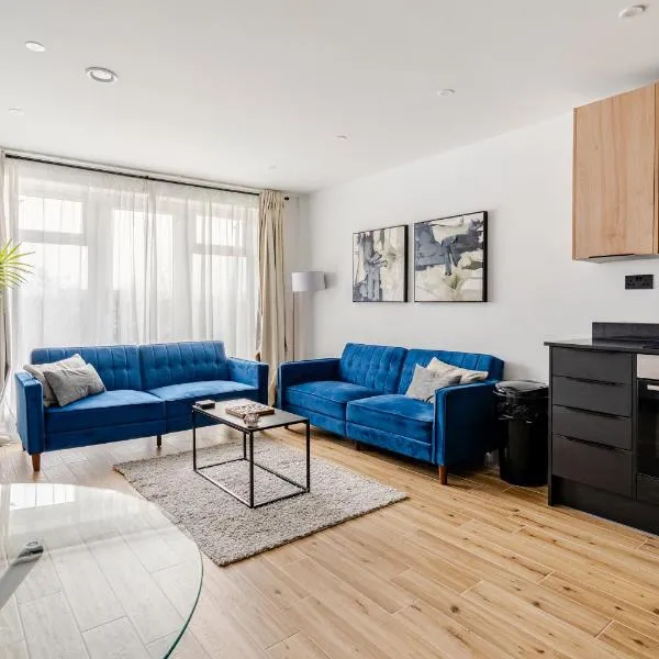 Prestige Apartment Close to Elstree & Borehamwood Station, Hotel in Borehamwood