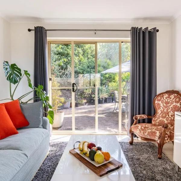 Peaceful place in the Adelaide hills, hotel in Aldgate