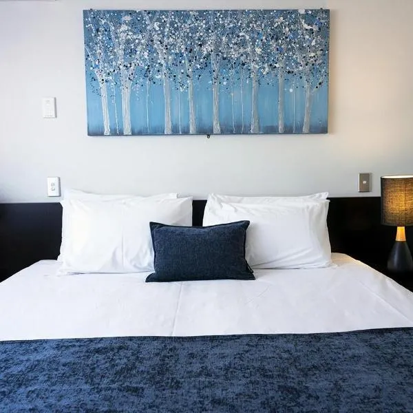 Aquarius Motor Inn، فندق في ماوْنت مونغانيو