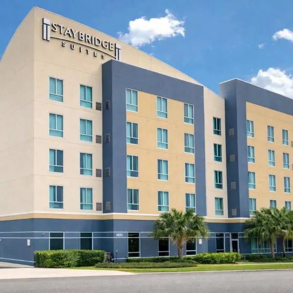 Staybridge Suites St. Petersburg FL by IHG, hotell St Petersburgis