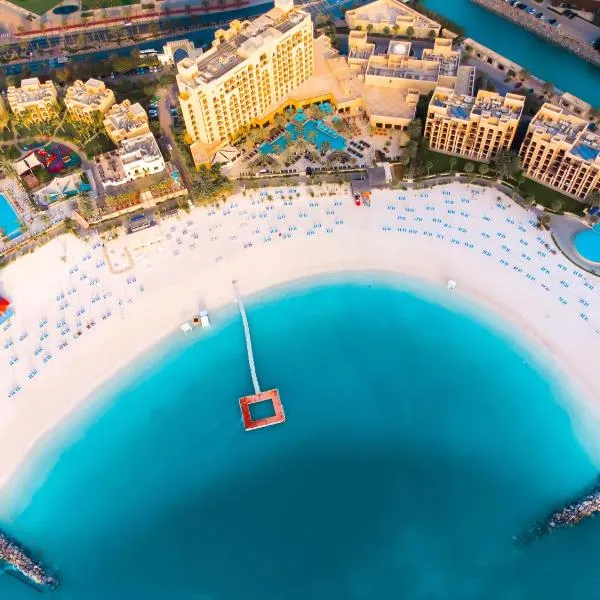 DoubleTree by Hilton Resort & Spa Marjan Island, hotel en Ras al-Khaimah