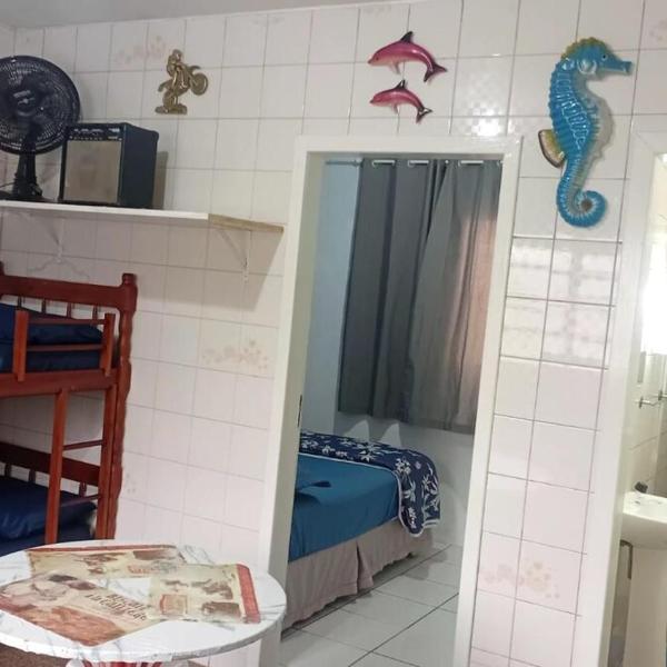Budget Quadruple Apartment with easy access to 100 beaches - Foto 3