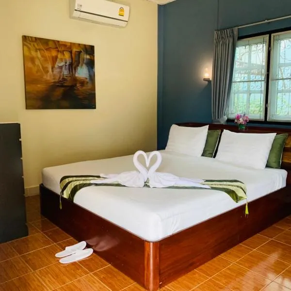 pai in the sky – hotel w mieście Pai