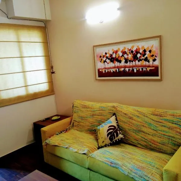Boutique Studio Apartment near Noida Expressway, Metro, IT Hub, ExpoMart, hotel a Noida