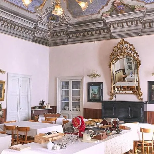 Albergo dell'Angelo, hotel v mestu Pieve di Teco